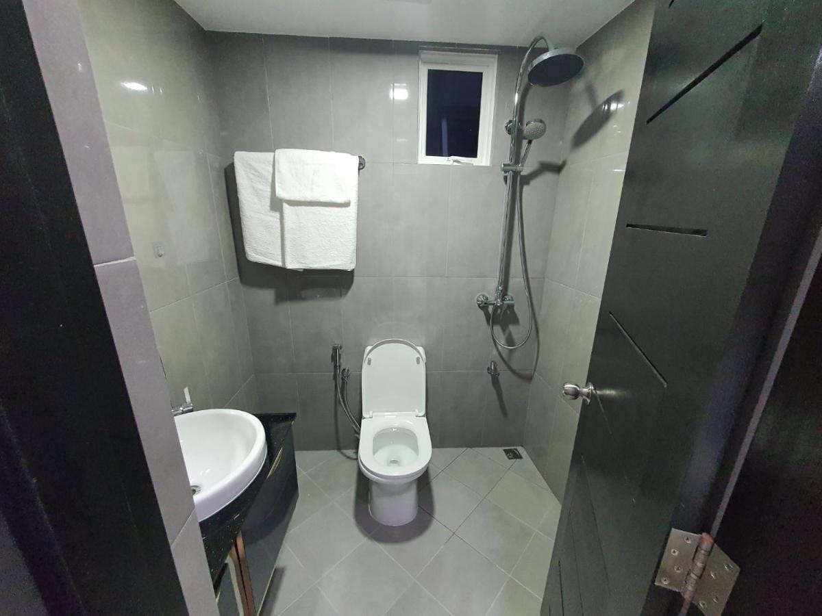 Tour Inn Male Exterior foto